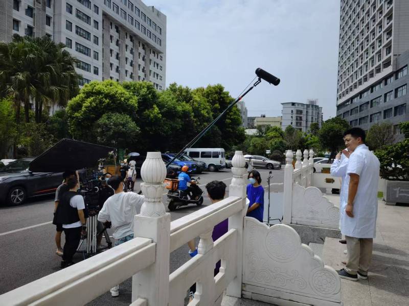 克拉玛依广告片拍摄公司低成本实现高规格制作的诀窍
